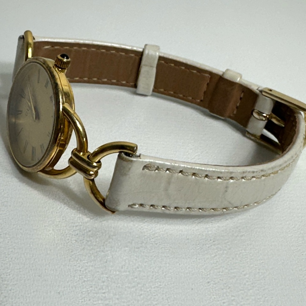 Gucci Watch - Picture 4 of 7
